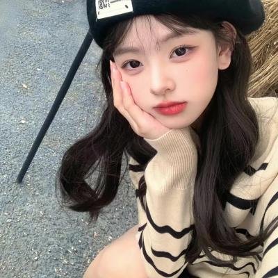隔壁的吸血鬼美眉